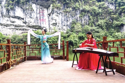 “我们的节日·月满中秋”公共文化服务进景区
