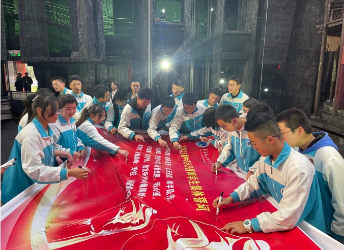 微信截图_20250313120356.png